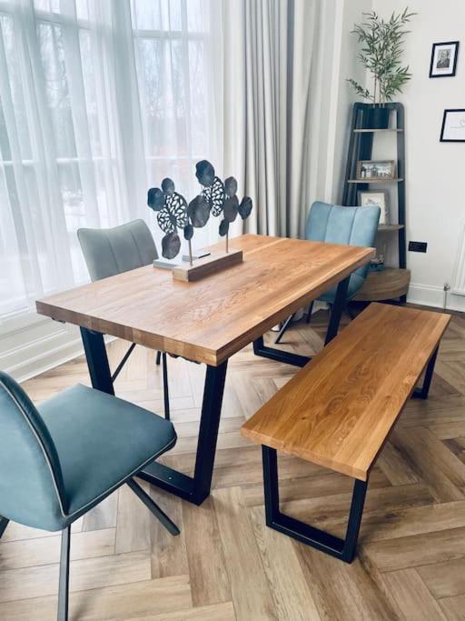 Whitehall, Thomas Turnbull Flat 3 Beautiful Apartment In Georgian House Whitby Kültér fotó