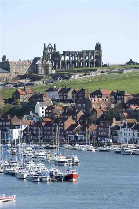 Whitehall, Thomas Turnbull Flat 3 Beautiful Apartment In Georgian House Whitby Kültér fotó